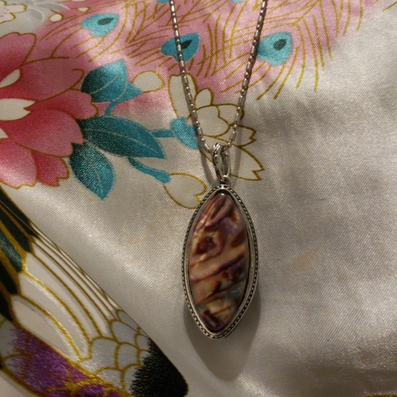 Necklace - Picture 3 of 4